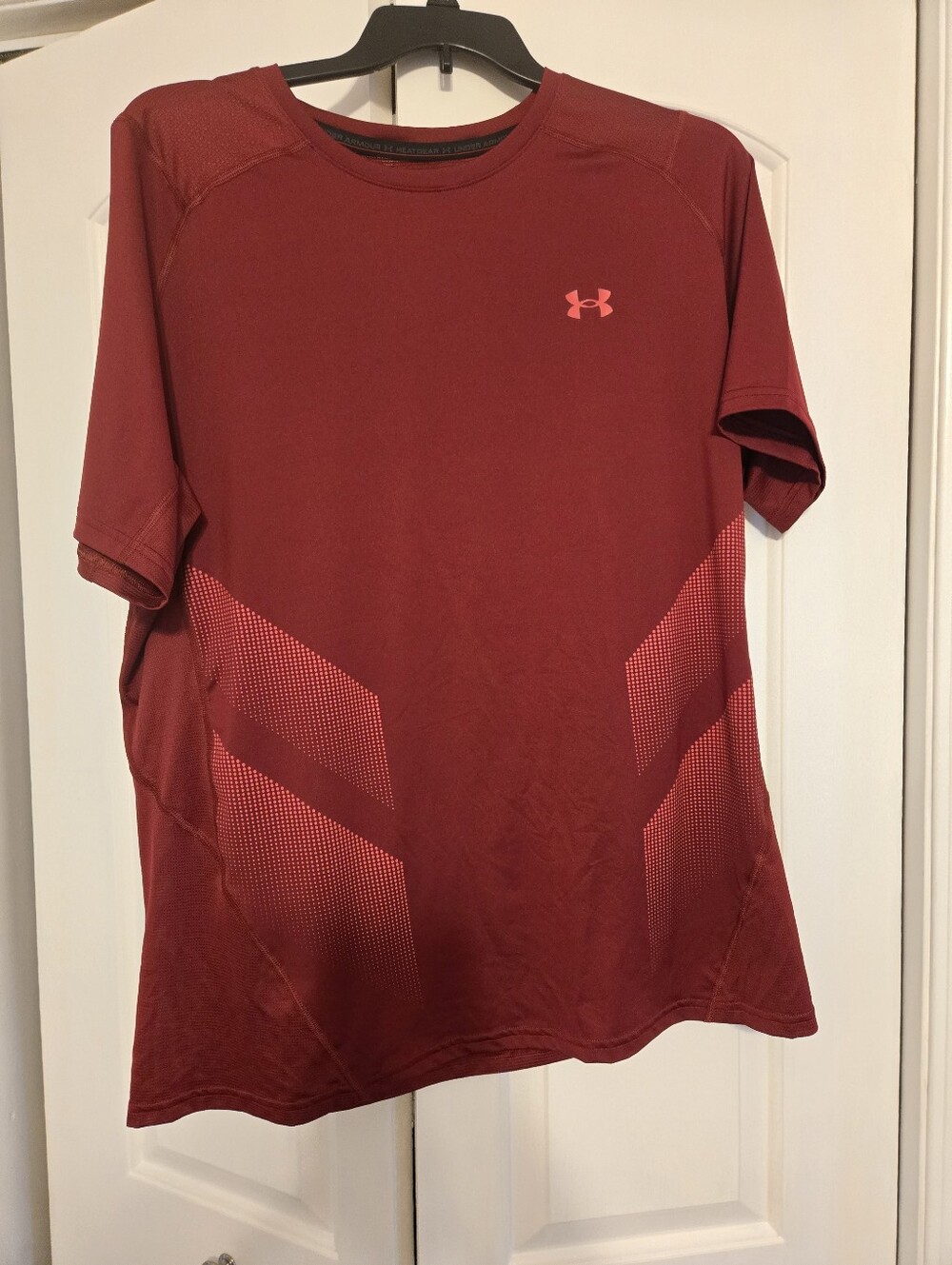 Under Armour Men’s Red Athletic Short Sleeve Performance Tee